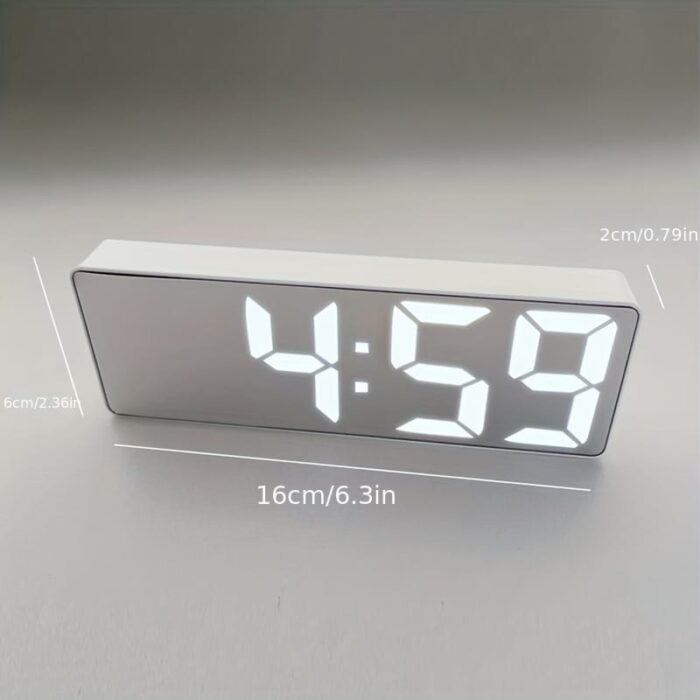 55617928-0841-11ee-b48d-0a580a69716d.jpg 1pc Latest Digital Clock, LED Alarm Clock For Bedroom, Electronic Desktop Clock With Temperature Display, Adjustable Brightness, 12/24 Hours, Hour Clock For Bedroom (No Battery And Adapter)