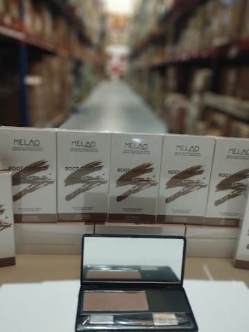 Tinte para el cabello para cubrir la raíz al instante marron oscuro