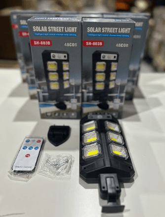 Luz solar de pared con mando 72 LED
