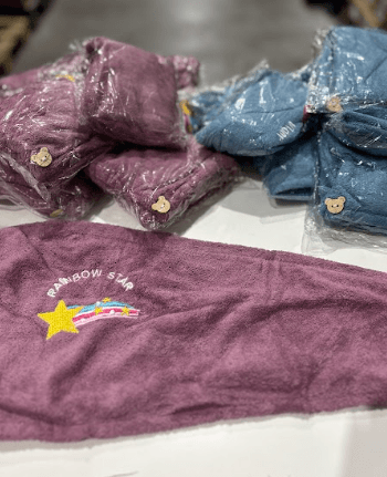 Set 2 toalla para el Cabello ( color sultido )