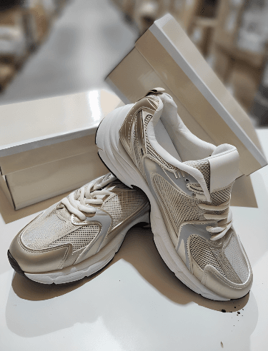 Capturadepantalla2024-10-21135053_2024-10-21-20-53-14 Calzado deportivo mujer R205 oro 36