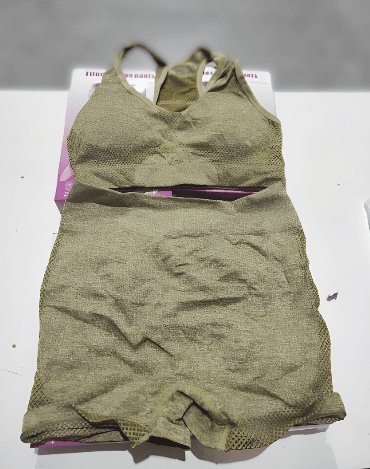 Conjunto deportivo mujer 2pcs khaki talla unica