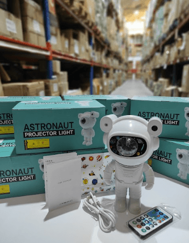 Proyector astronauta con altavoz bluetooth ( dos modelo )