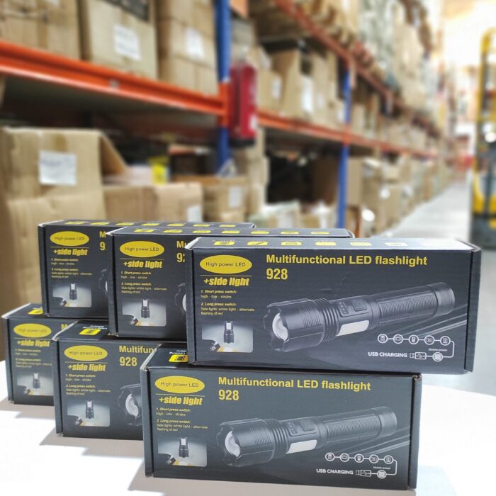 Linterna alta potencia impermeable con zoom