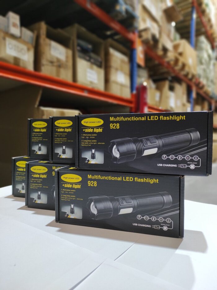 Linterna alta potencia impermeable con zoom