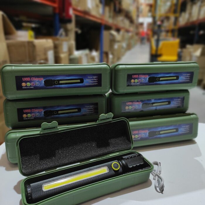 Linterna led con zoom 3modo