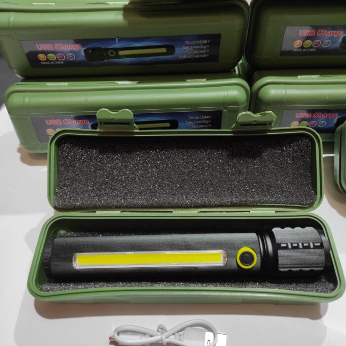 Linterna led con zoom 3modo