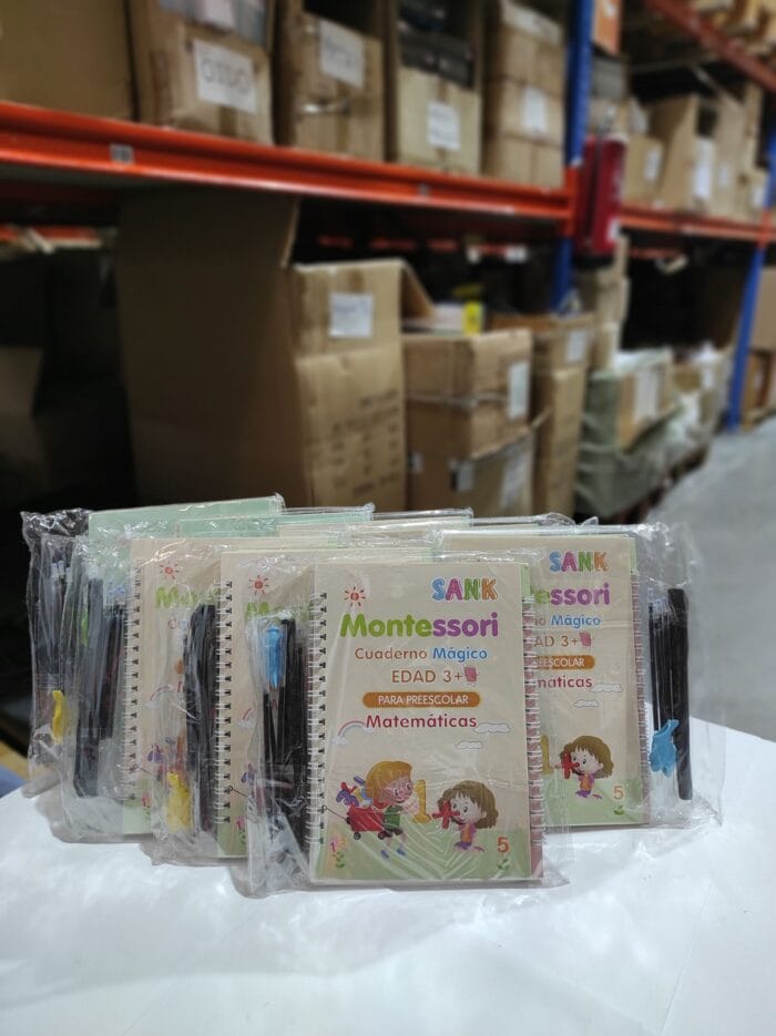 Cuaderno mágico de escritura para Niños 4und