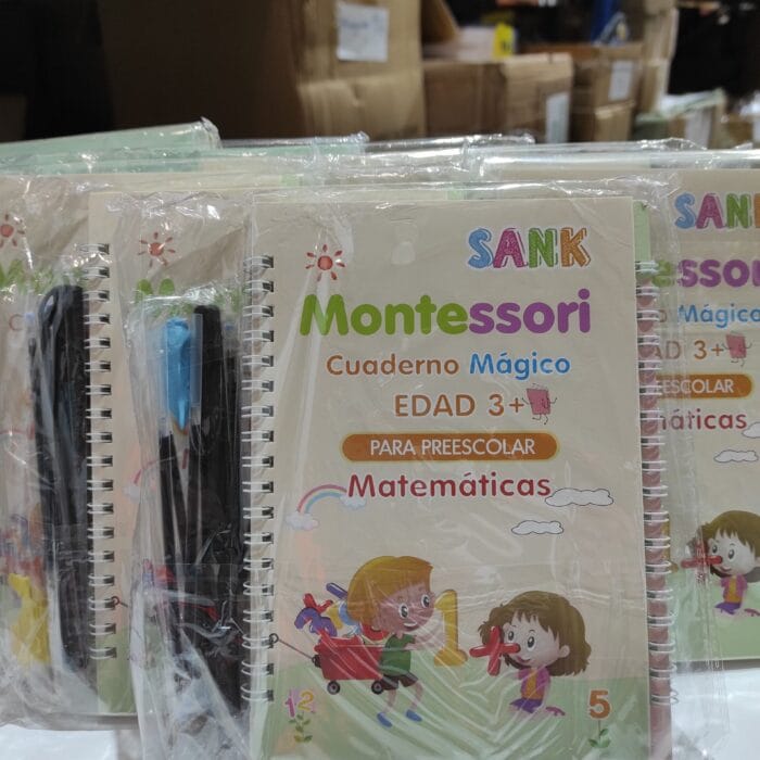 Cuaderno mágico de escritura para Niños 4und