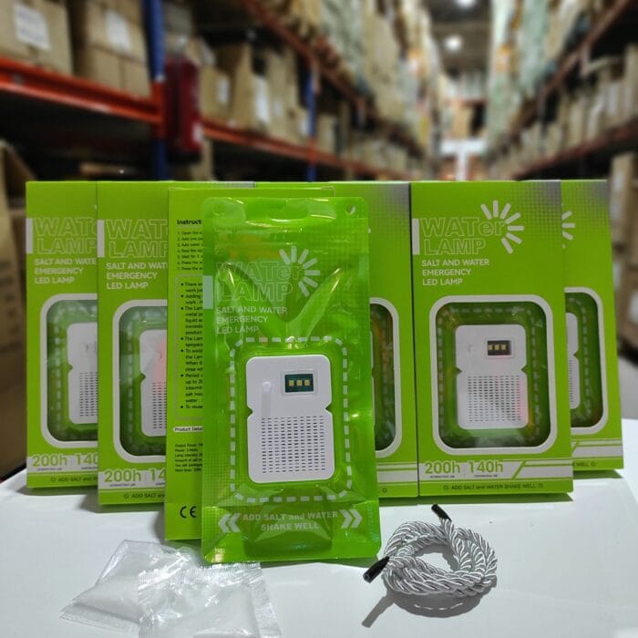 Lámpara LED portátil de agua salada