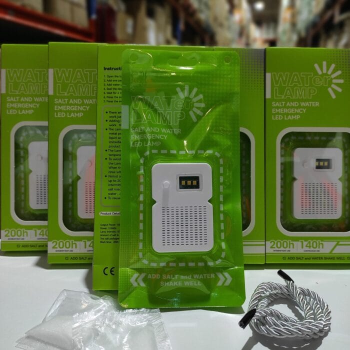 Lámpara LED portátil de agua salada