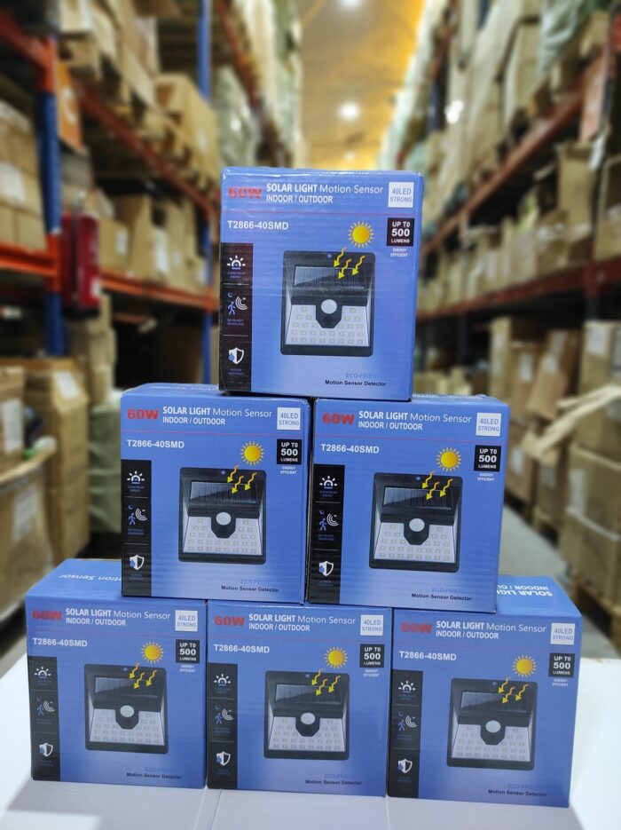 Aplique luz solar con sensor 40 LED Strong