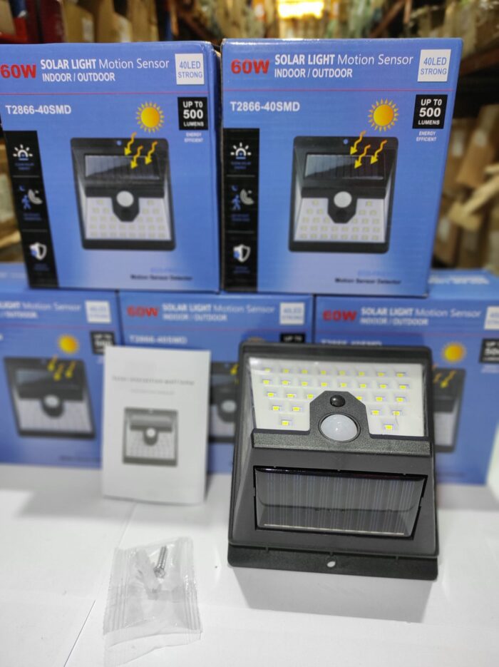 Aplique luz solar con sensor 40 LED Strong
