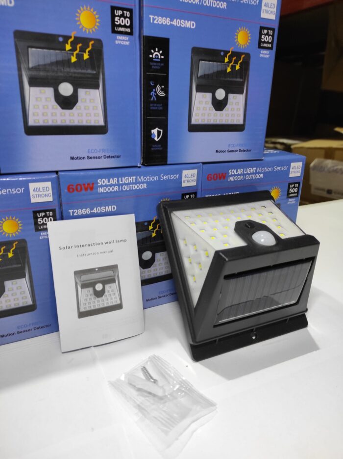 Aplique luz solar con sensor 40 LED Strong