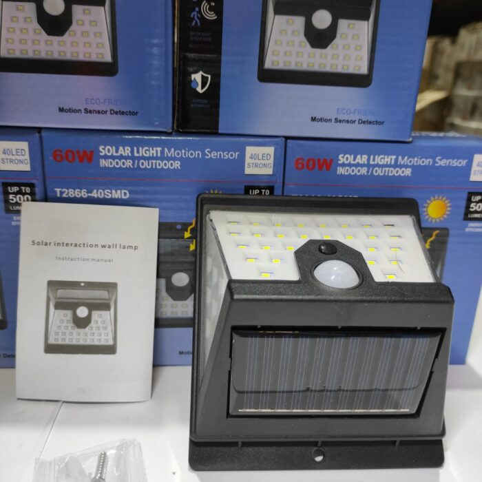 Aplique luz solar con sensor 40 LED Strong