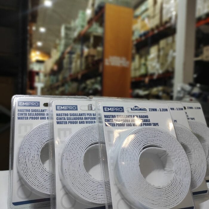 Cinta de sellado autoadhesiva para cocina y baño 22mmx3.35m