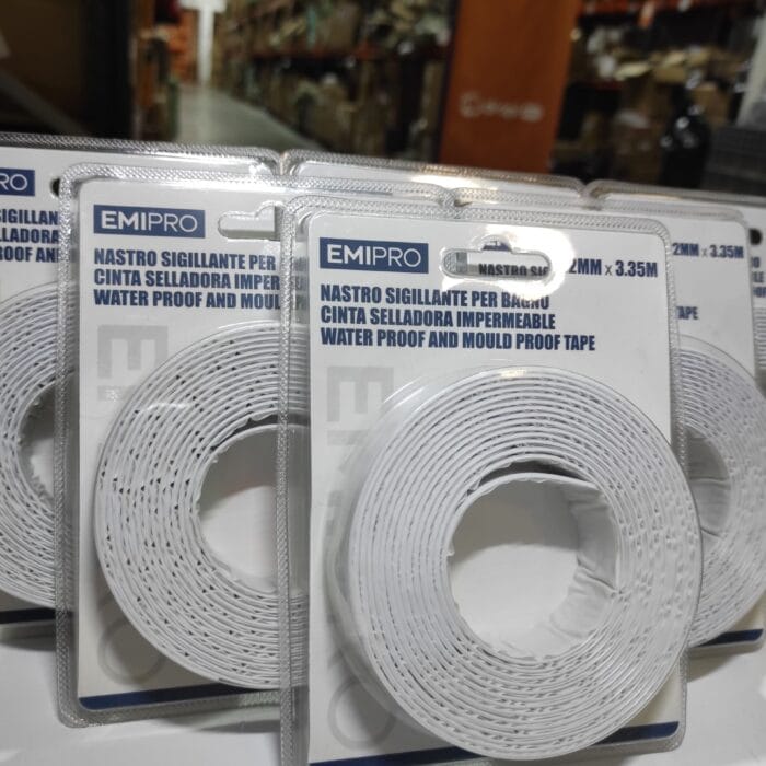 Cinta de sellado autoadhesiva para cocina y baño 22mmx3.35m