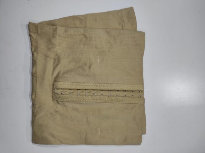Faja moldeadora con cintura ajustable beige M/L