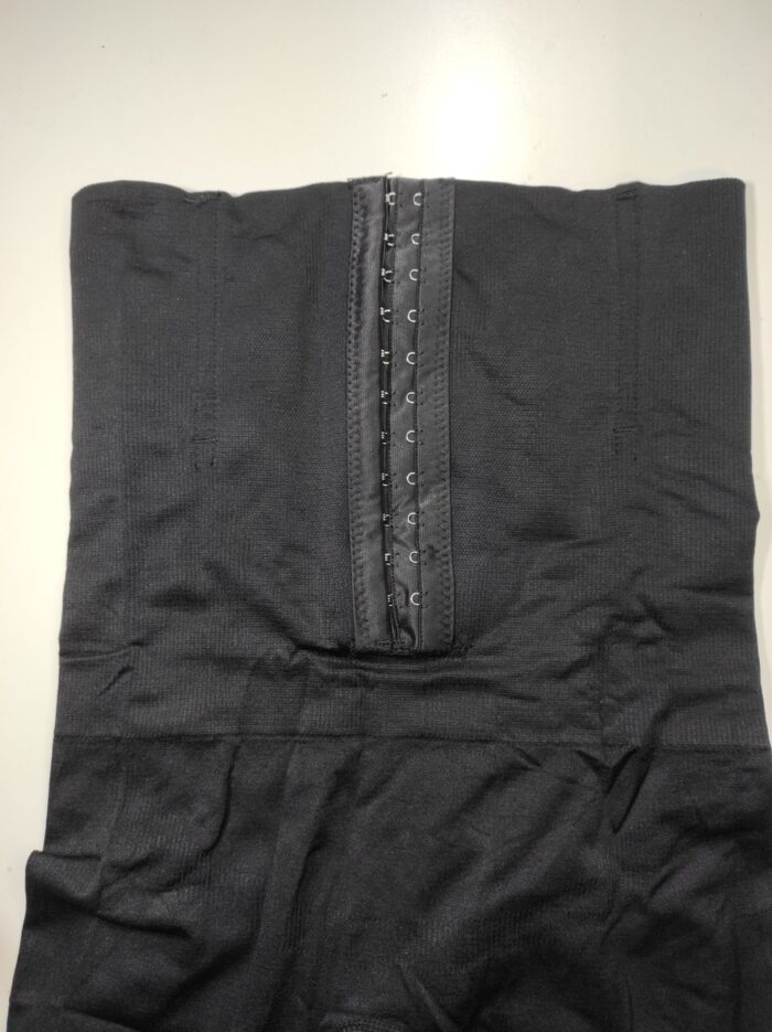 Faja moldeadora con cintura ajustable negro M/L