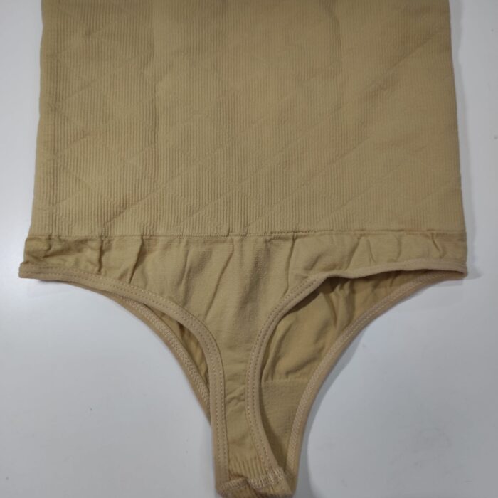 Tanga moldeadora de cadera beige S/M