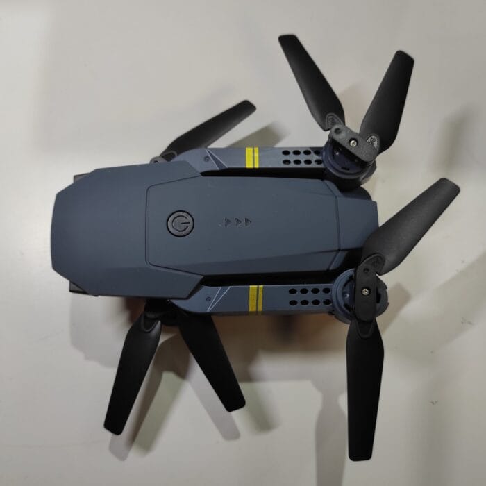 IMG_20250103_133136-min_1740578706 Dron con doble cámara 4K + Maletín Gratis