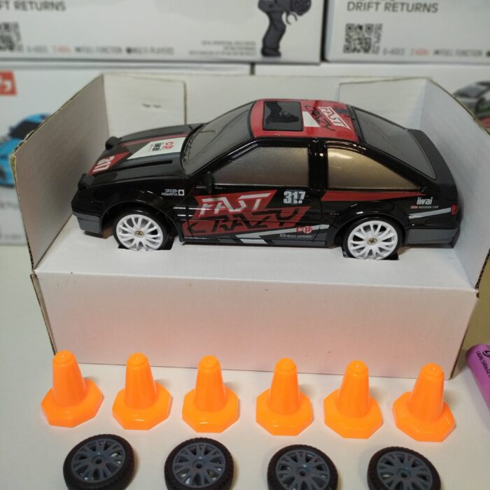 Coche teledirigido drift 1:24 RETRO