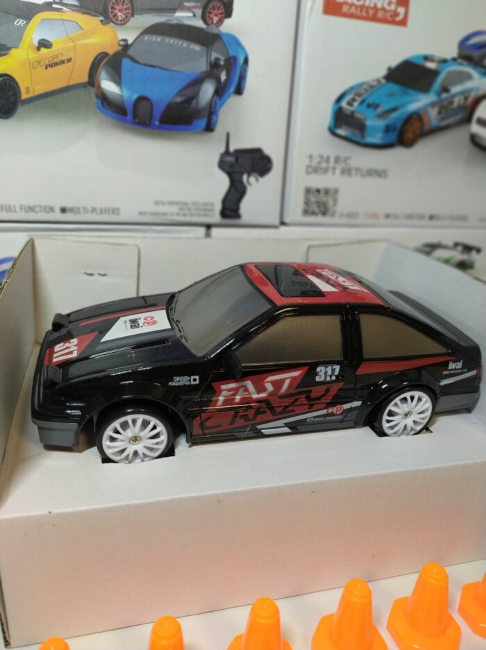 Coche teledirigido drift 1:24 RETRO