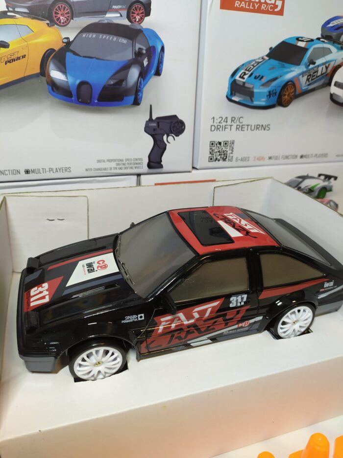 Coche teledirigido drift 1:24 RETRO