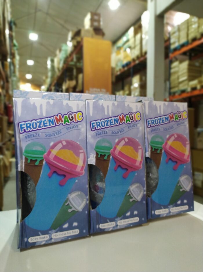 IMG_20250215_152153-min_1740757302 Taza para hacer granizado de silicona