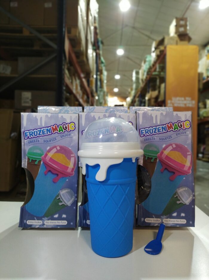 IMG_20250215_152400-min_1740757302 Taza para hacer granizado de silicona