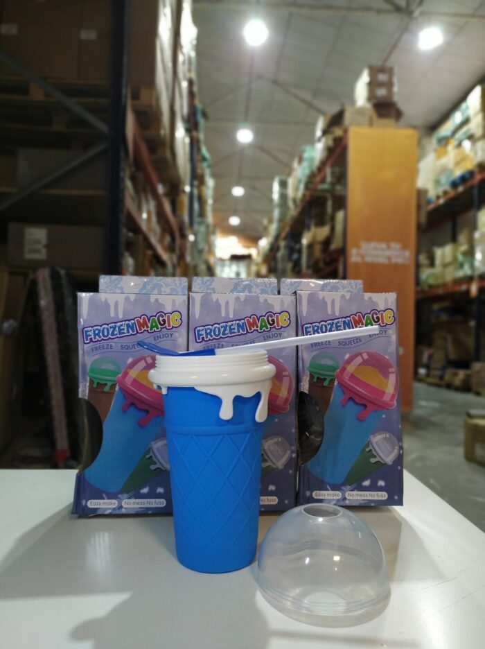 IMG_20250215_152623-min_1740757302 Taza para hacer granizado de silicona