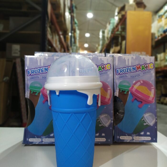 IMG_20250215_152641-min_1740757302 Taza para hacer granizado de silicona