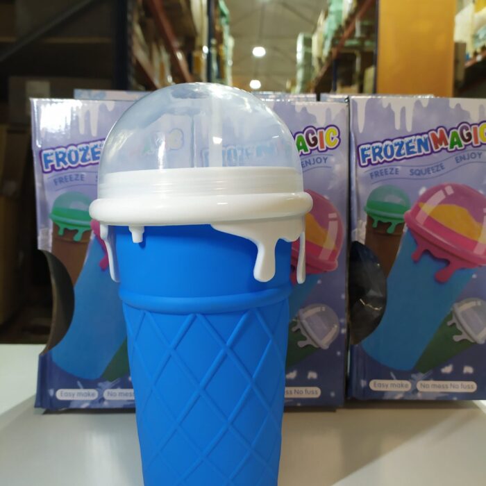 IMG_20250215_152647-min_1740757302 Taza para hacer granizado de silicona