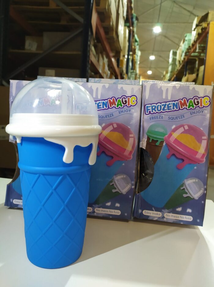 IMG_20250215_152649-min_1740757302 Taza para hacer granizado de silicona