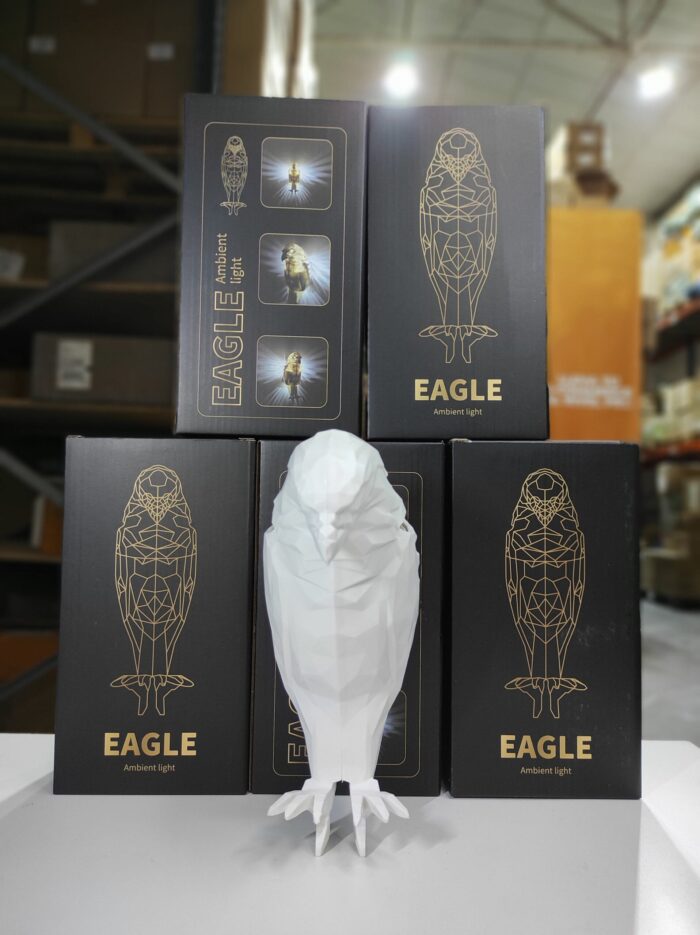 IMG_20250217_123923-min_1740606318 lámpara de pared con impresión 3D de resina águila