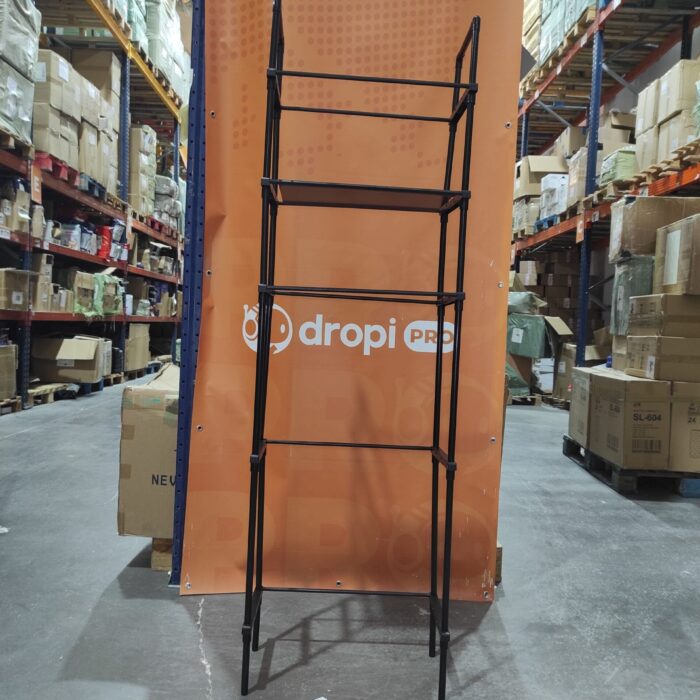 Estanteria de almacenamiento de metal sobre el inodoro