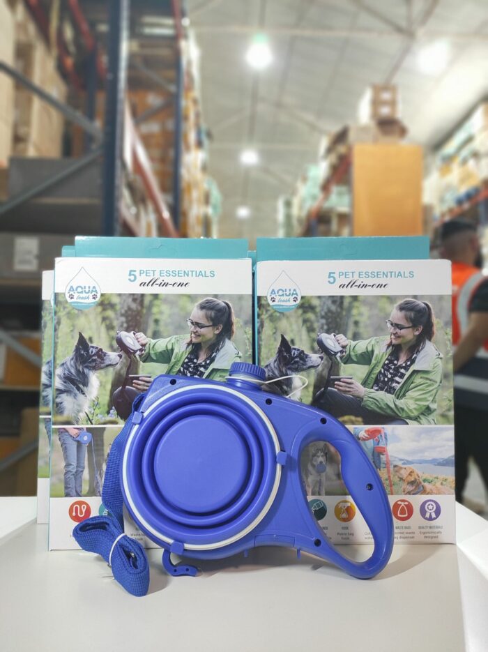 Correa retráctil para perros con cuenco plegable