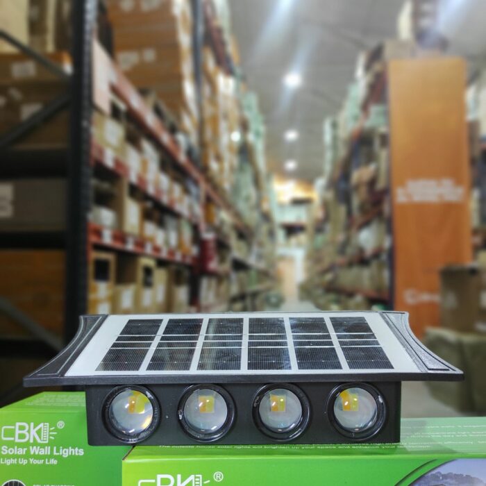 Lámpara solar de pared exterior con 8 LED