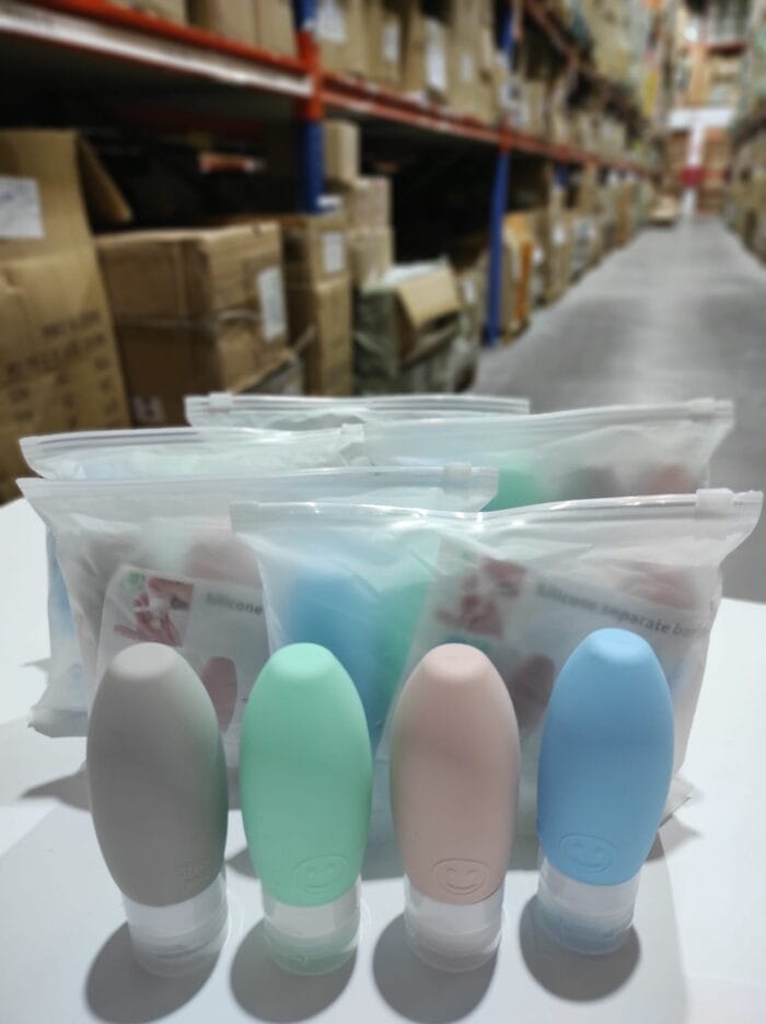 Set de 4 botellas de viaje