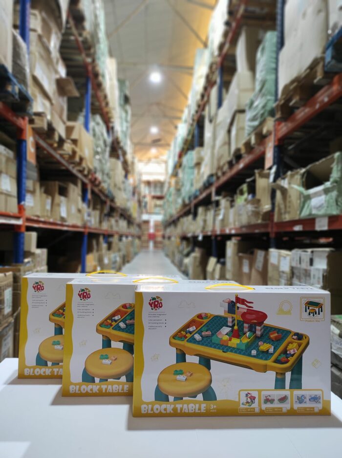 Juego de mesa y silla con bloques de construcion 120 pcs