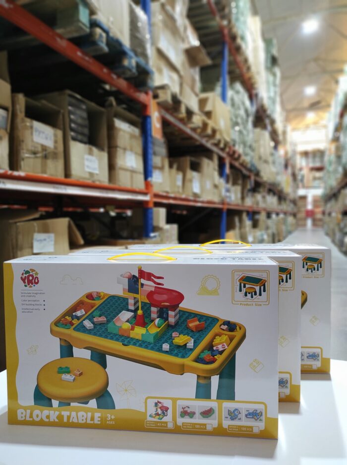 Juego de mesa y silla con bloques de construcion 120 pcs