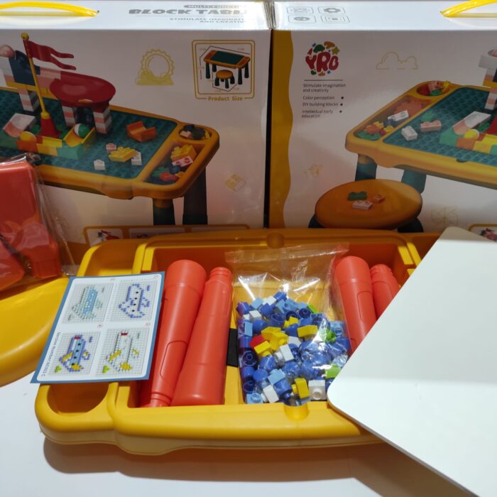 Juego de mesa y silla con bloques de construcion 120 pcs