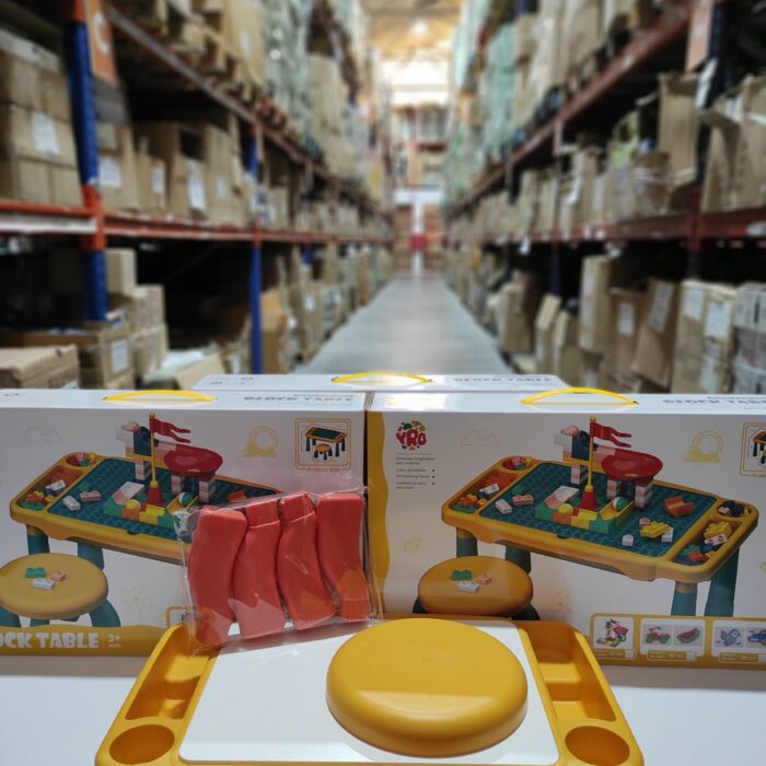 Juego de mesa y silla con bloques de construcion 120 pcs