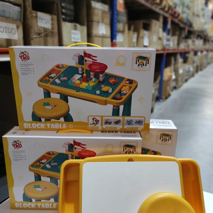 Juego de mesa y silla con bloques de construcion 120 pcs