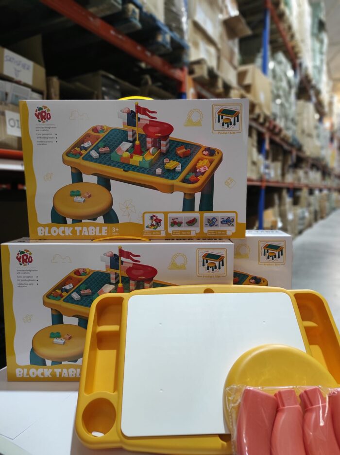 Juego de mesa y silla con bloques de construcion 120 pcs
