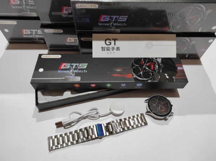 Smartwatch deportivo plata con correa metalica