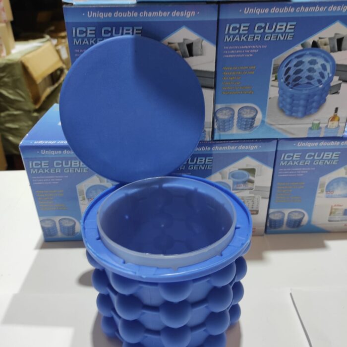 Molde de silicona para hacer cubitos de hielo